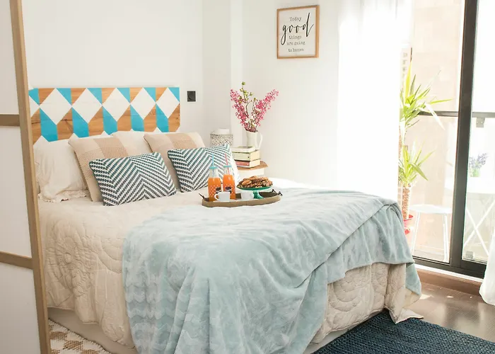 C80 - Rustic Chic Downtown Apartmán *